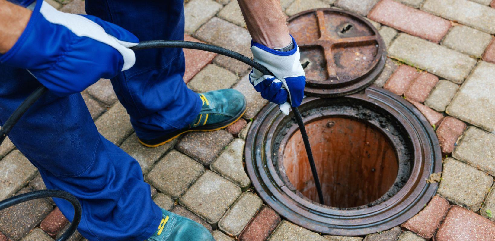 Bouchon Loin dans la Canalisation : Solutions et Techniques