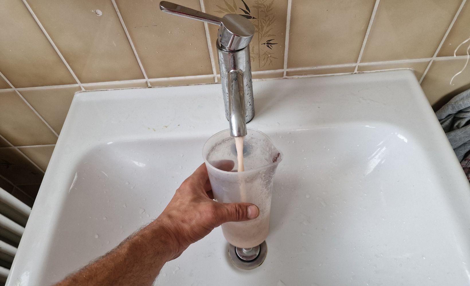 Detartrage probleme d eau chaude salle de bain