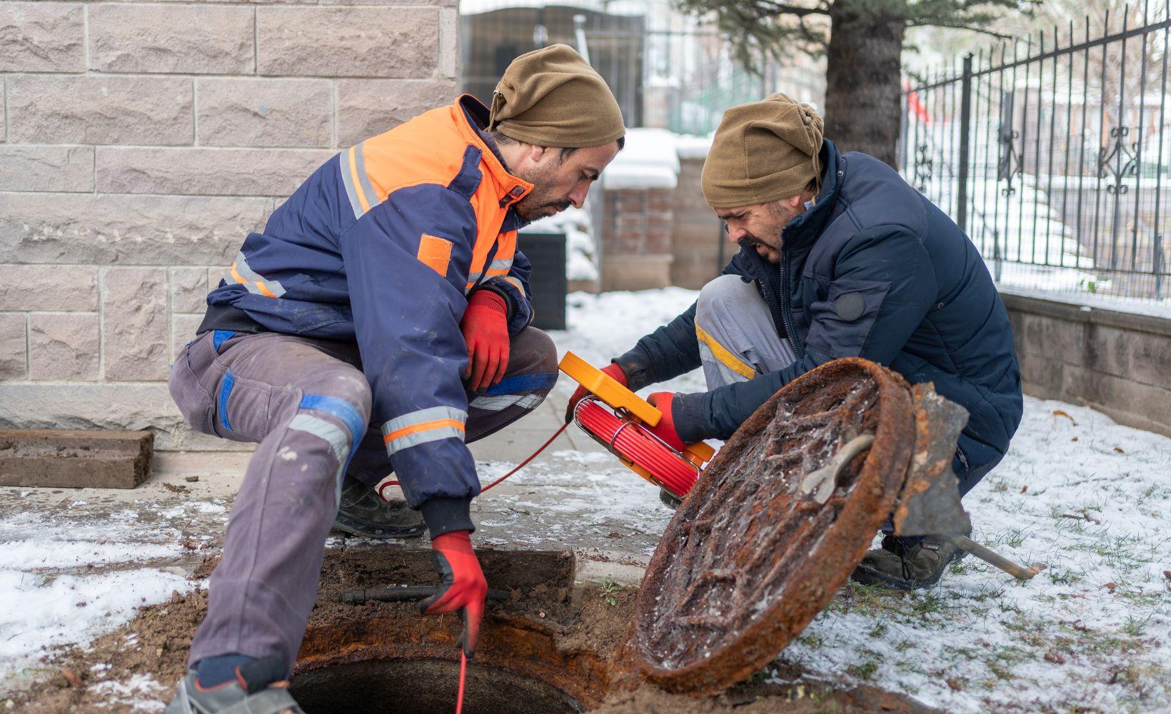 Comment déboucher une canalisation enterrée