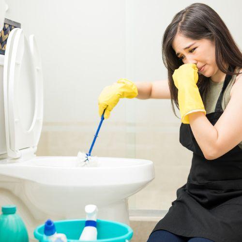 Réduire les odeurs de votre maison de toilette