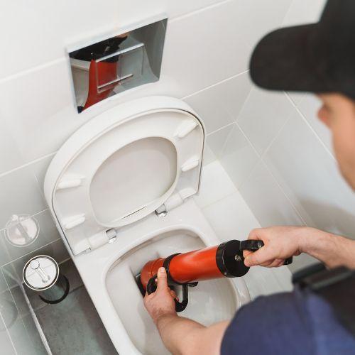Solution Efficace pour Déboucher les WC : Guide Pratique
